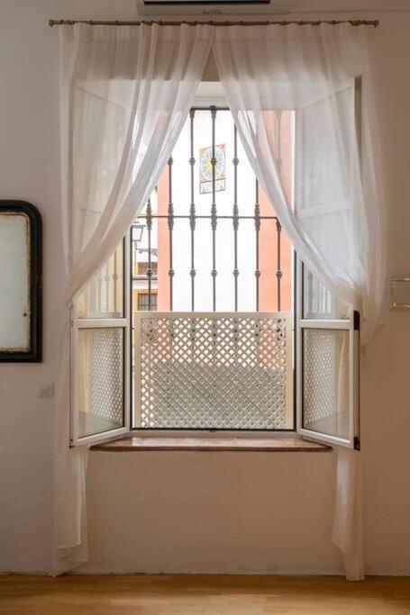 Precioso Apartamento Nuevo En Sevilla Centro 4Pax Eksteriør billede