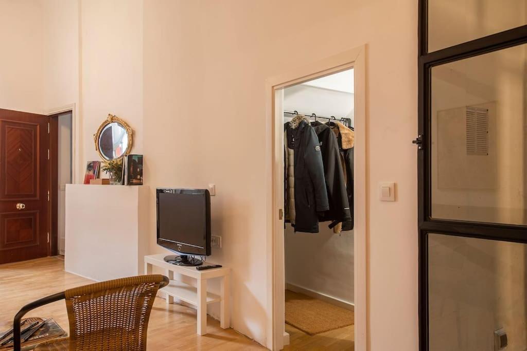 Precioso Apartamento Nuevo En Sevilla Centro 4Pax Eksteriør billede